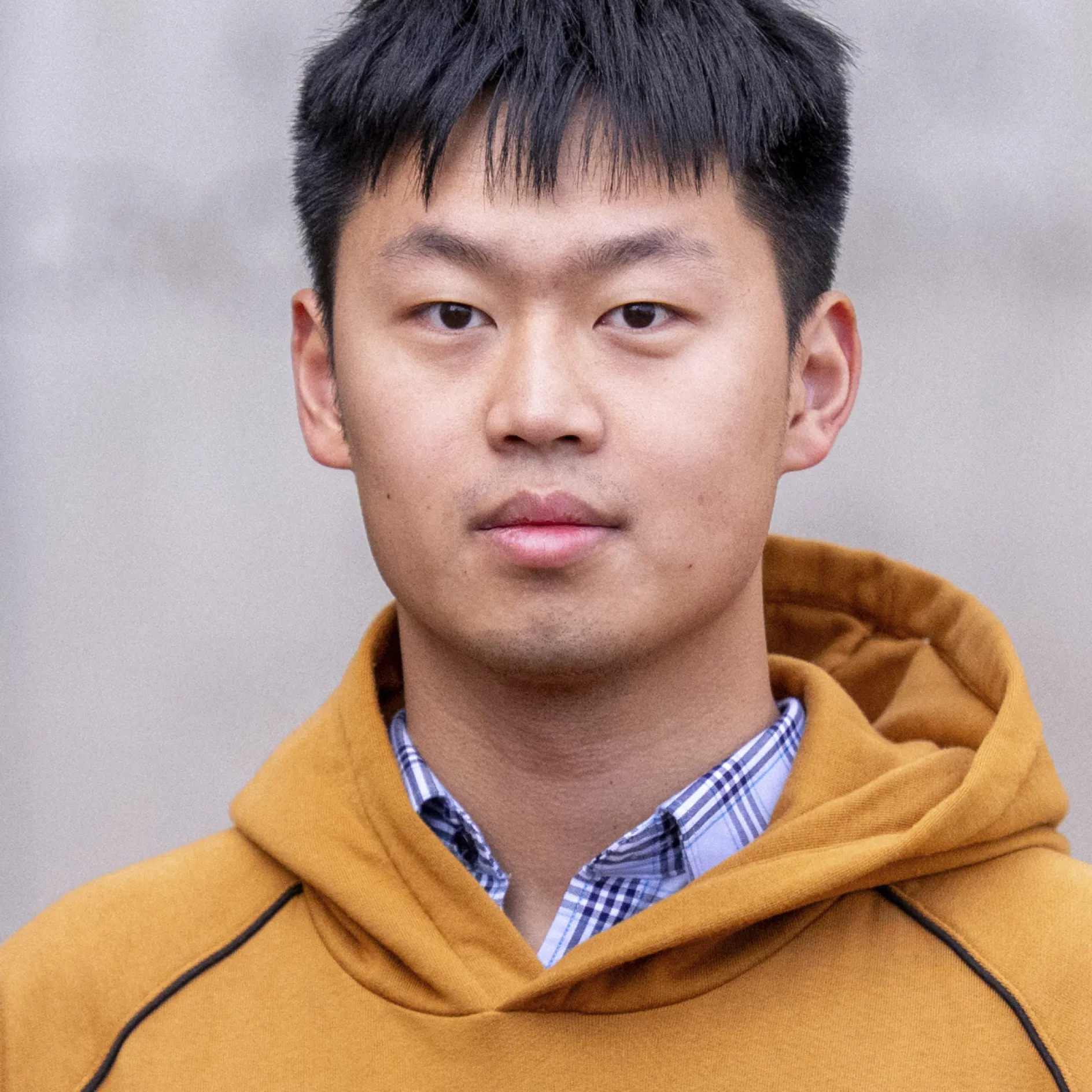 Yicheng Yang