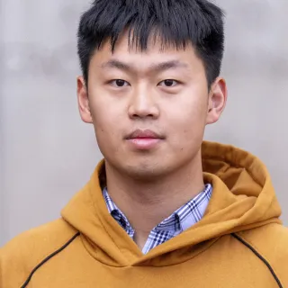 Yicheng Yang